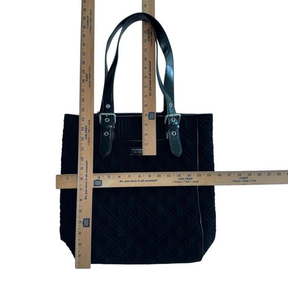 Vera Bradley Black Quilted Zippered Rectangular Bag / Commuter Tote /  Purse - Picture 9 of 16